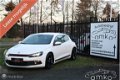 Volkswagen Scirocco - 1.4 TSI Highline / CLIMA / CRUISE / LM. VELGEN / ENZ - 1 - Thumbnail