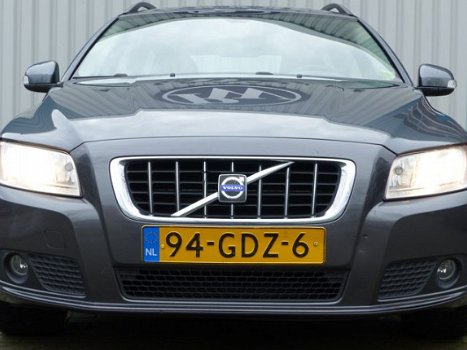 Volvo V70 - 2.5T Summum Leder/Nav/Aut/ NL auto/Top onderhouden - 1