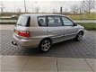 Kia Carens - 1.8-16V LX - 1 - Thumbnail