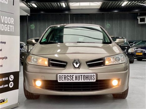 Renault Mégane - 1.6 16V Business L. NAVI AIRCO FACELIFT - 1