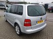 Volkswagen Touran - 2.0 TDI 140PK BUSINESS - 1 - Thumbnail