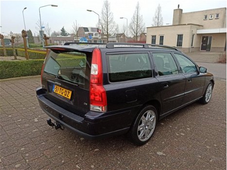 Volvo V70 - 2.4 D5 Edition II Sport - 1