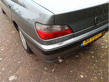 Peugeot 406 - 1.8-16V SL - 1