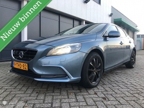 Volvo V40 - 2.0 D4 Summum Euro 5 Automaat Full optie - 1