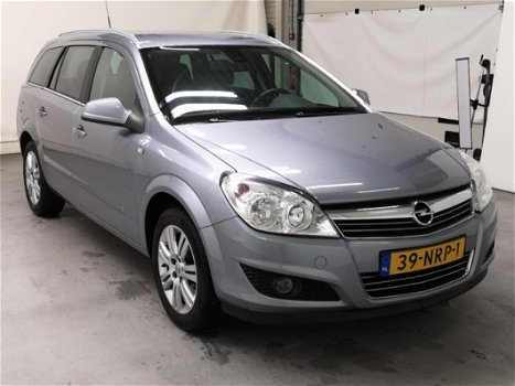 Opel Astra Wagon - 1.6 Cosmo airco ecc leder - 1