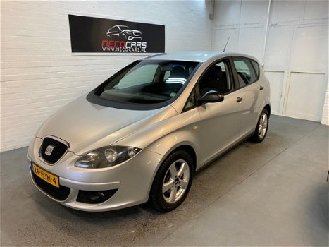 Seat Altea - 1.6 NIEUWE APK//RIJD SCHAKELD GOED//AIRCO - 1