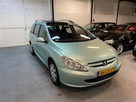 Peugeot 307 SW - 1.6 16V Pack AUTOMAAT//NAVITECH MULTIMEDIA SYSTEEM//RIJD SCHAKLED GOED - 1