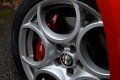 Alfa Romeo Giulietta - 1.4 T Distinctive / 170 PK / Competizione ROSSO / Navi / Ecc / Elec pakket / - 1 - Thumbnail