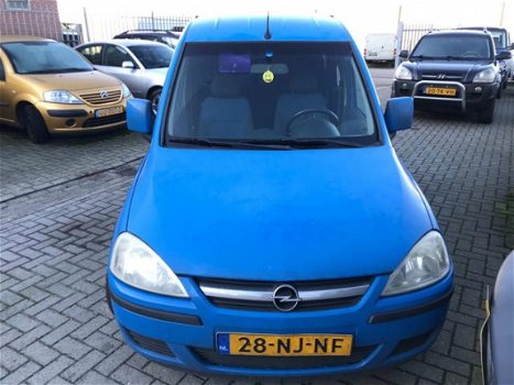 Opel Tour - 1.6 Njoy - 1