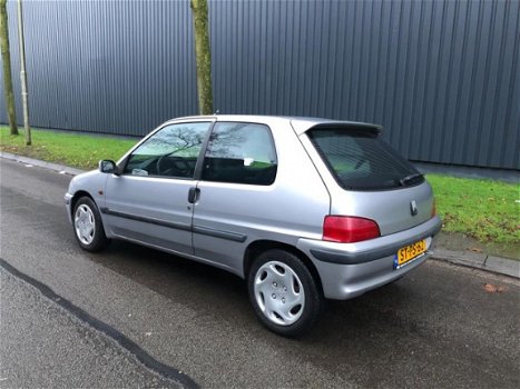 Peugeot 106 - 1.6 XR Nap, Automaat , Nieuwe Apk, Aux, Usb - 1