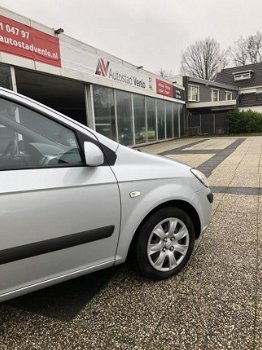 Hyundai Getz - 1.4i Active Sense AUTOMAAT/AIRCO/ELEK RAMEN - 1