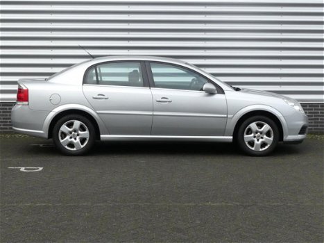 Opel Vectra - 1.8-16V Comfort Automaat, Airco, R/CD APK 1-2021 - 1