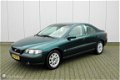 Volvo S60 - 2.4 - 1 - Thumbnail