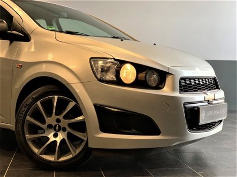 Chevrolet Aveo - 1.2 LT|Airco|Cruise Controle|Elektrische Ramen|Sport Velgen| - 1