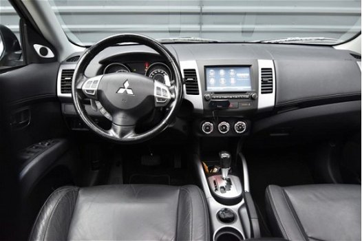 Mitsubishi Outlander - 2.0 Instyle | Schuifdak | Camera | Leder - 1