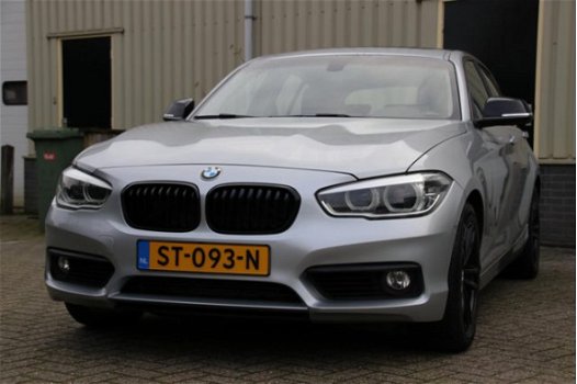 BMW 1-serie - 120D Sport Automaat / LED / Open dak - 1