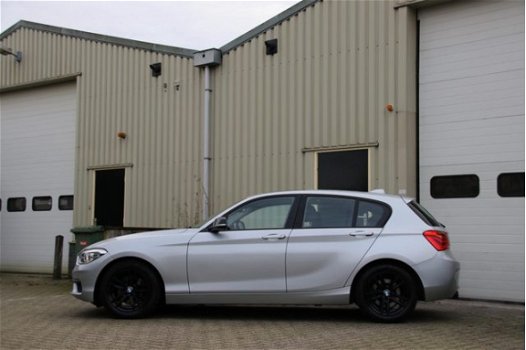 BMW 1-serie - 120D Sport Automaat / LED / Open dak - 1