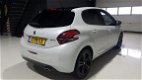 Peugeot 208 - GT-LINE // 1.2i 110PK Automaat Navi - 1 - Thumbnail