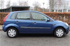 Ford Fiesta - 1.4-16V Ambiente 1e Eigen. Airco. Elek. Ramen. AUX. MF-stuur