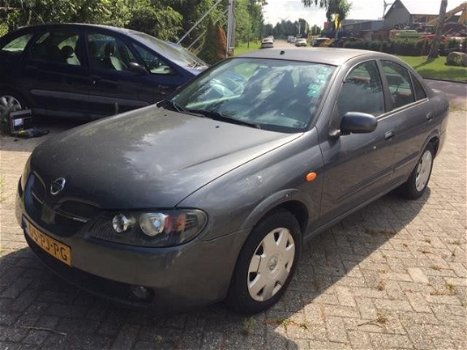 Nissan Almera - 2.2 dCi Visia Clima - 1