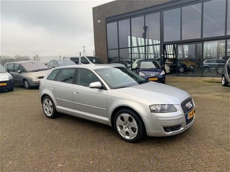 Audi A3 Sportback - 2.0 FSI Ambition Automaat, 5drs, 139dkm nap - 1