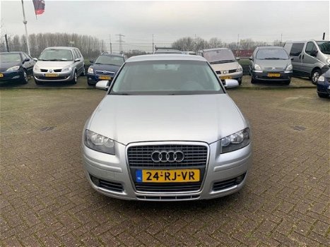 Audi A3 Sportback - 2.0 FSI Ambition Automaat, 5drs, 139dkm nap - 1