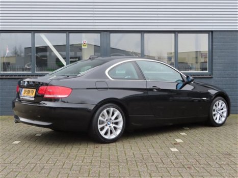 BMW 3-serie Coupé - 320i Executive Leer | Navi Prof | Pdc v+a - 1