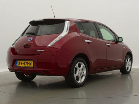 Nissan LEAF - Acenta 30 kWh Accu / Prijs Excl. BTW // 4% Bijtelling / Aantoonbare lage kilometerstan - 1