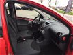 Toyota Aygo - 1.0-12V Comfort goede staat, vol optie, s, airco, elec-ramen, cd, cv, getintglas, toer - 1 - Thumbnail