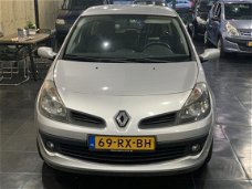 Renault Clio - 1.2-16V Team Spirit XENON JAAR APK