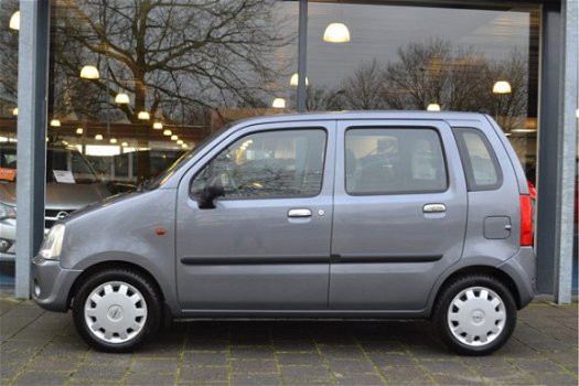 Opel Agila - 1.2-16V Essentia | Elektrische ramen | MP3 speler | Trekhaak | - 1