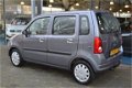 Opel Agila - 1.2-16V Essentia | Elektrische ramen | MP3 speler | Trekhaak | - 1 - Thumbnail