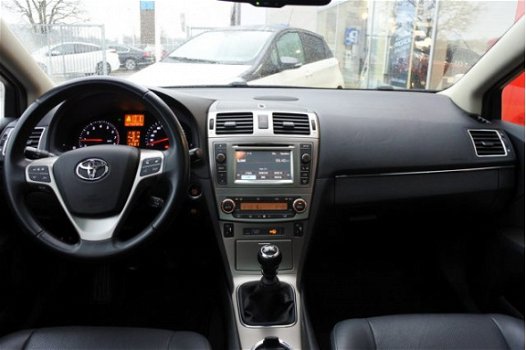 Toyota Avensis Wagon - 2.0 VVTi Executive Business | Elek. stoel en stuur verstelling met geheugen | - 1