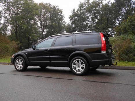 Volvo XC70 - 2.5 T AWD Automaat Summum 7-Persoons - 1