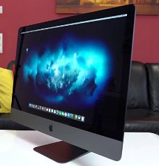Mint 2017 Apple iMac Pro 27" SSD 5K 4TB 64GB System  € 1400