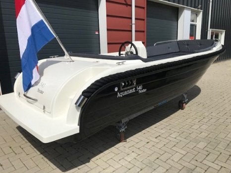 Aquanaut 540 Tender - 6