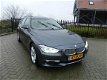 BMW 3-serie Touring - 320d Upgrade Edition LEER NAVI PANORAMSCHUIFDAK XENON - 1 - Thumbnail