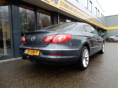 Volkswagen Passat CC - 1.8 TSI 4p - 1