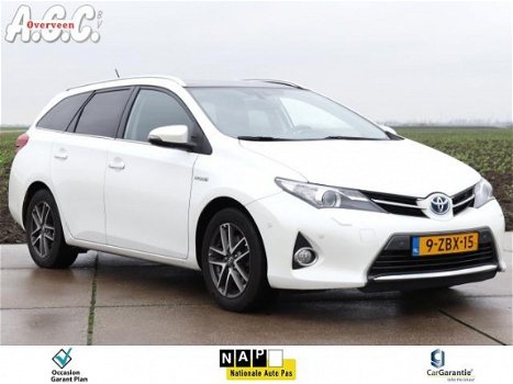 Toyota Auris - 1.8 Hybrid AUTOMAAT Xenon Panodak Navi - 1