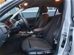 BMW 1-serie - 116d EDE Executive 5-deurs met Xenon, Navigatie, Climate & Cruise control, PDC, etc - 1 - Thumbnail