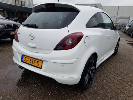 Opel Corsa - 1.2-16V Sport opc line airco - 1