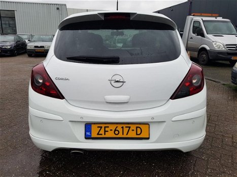 Opel Corsa - 1.2-16V Sport opc line airco - 1