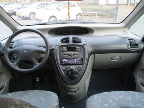 Citroën Xsara Picasso - 1.8i-16V Plaisir - 1