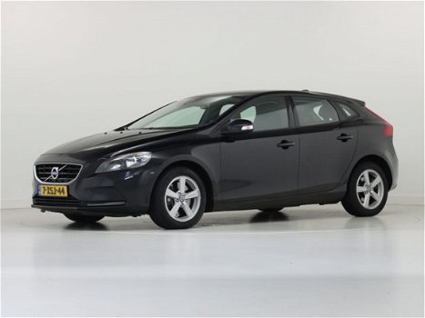 Volvo V40 - 2.0 D4 191 PK 6-Bak Kinetic (BNS) - 1