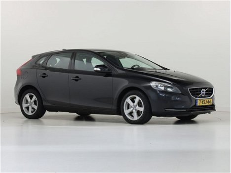 Volvo V40 - 2.0 D4 191 PK 6-Bak Kinetic (BNS) - 1