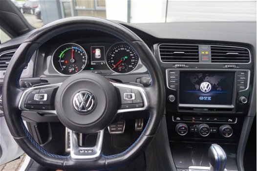 Volkswagen Golf - 1.4 TSI 204pk DSG GTE | Excl. BTW | Navi Pro | Achteruitrijcamera | Pdc | Bluetoot - 1