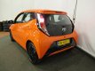 Toyota Aygo - 5drs. 1.0VVT-i X-Clusiv (Camera/Led/Tel.) - 1 - Thumbnail