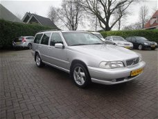 Volvo V70 - 2.0T 180pk. Classic Youngtimer 118.765km