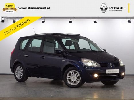 Renault Grand Scénic - 1.6 16v Tech Line Glazen dak, Navig., Trekhaak, Climate, Xenon - 1