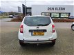 Dacia Duster - TCe 125 Lauréate | 1e eigenaar | Navigatie | Parkeersensoren | Trekhaak - 1 - Thumbnail